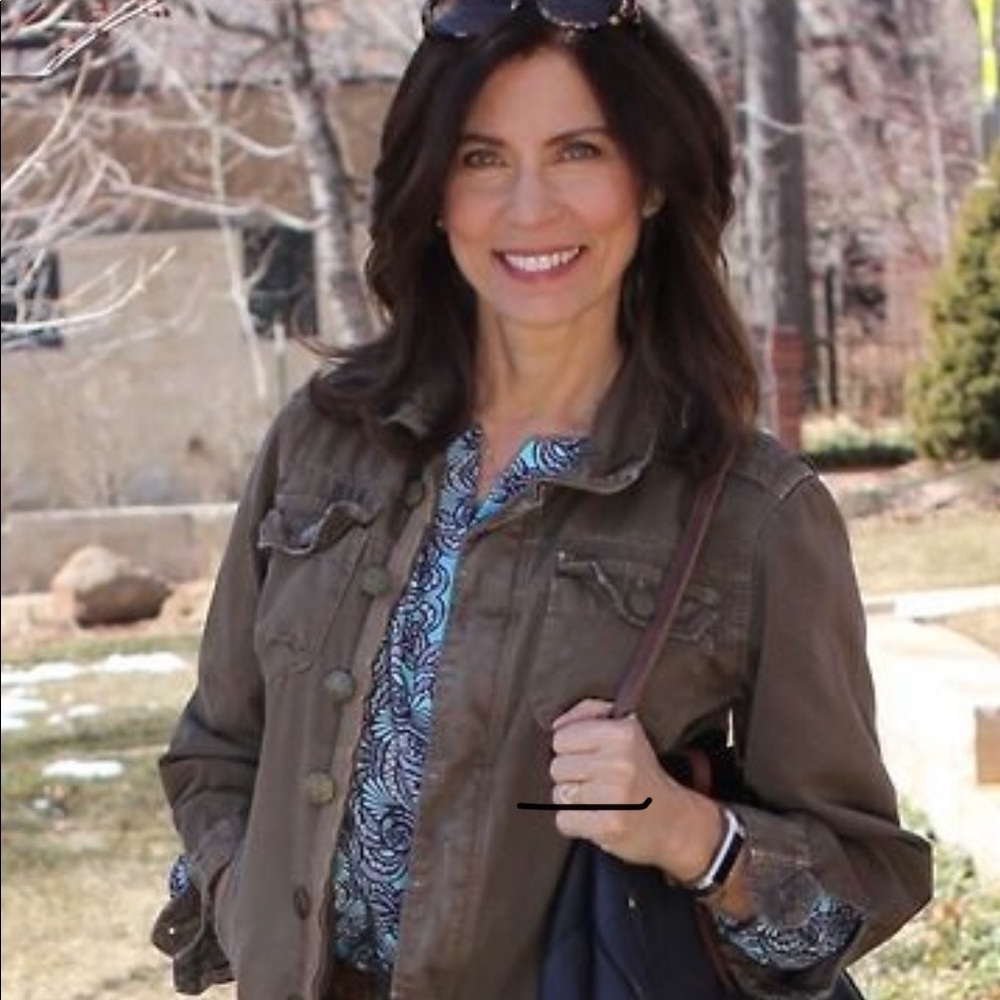 Green cropped army/ utility jacket